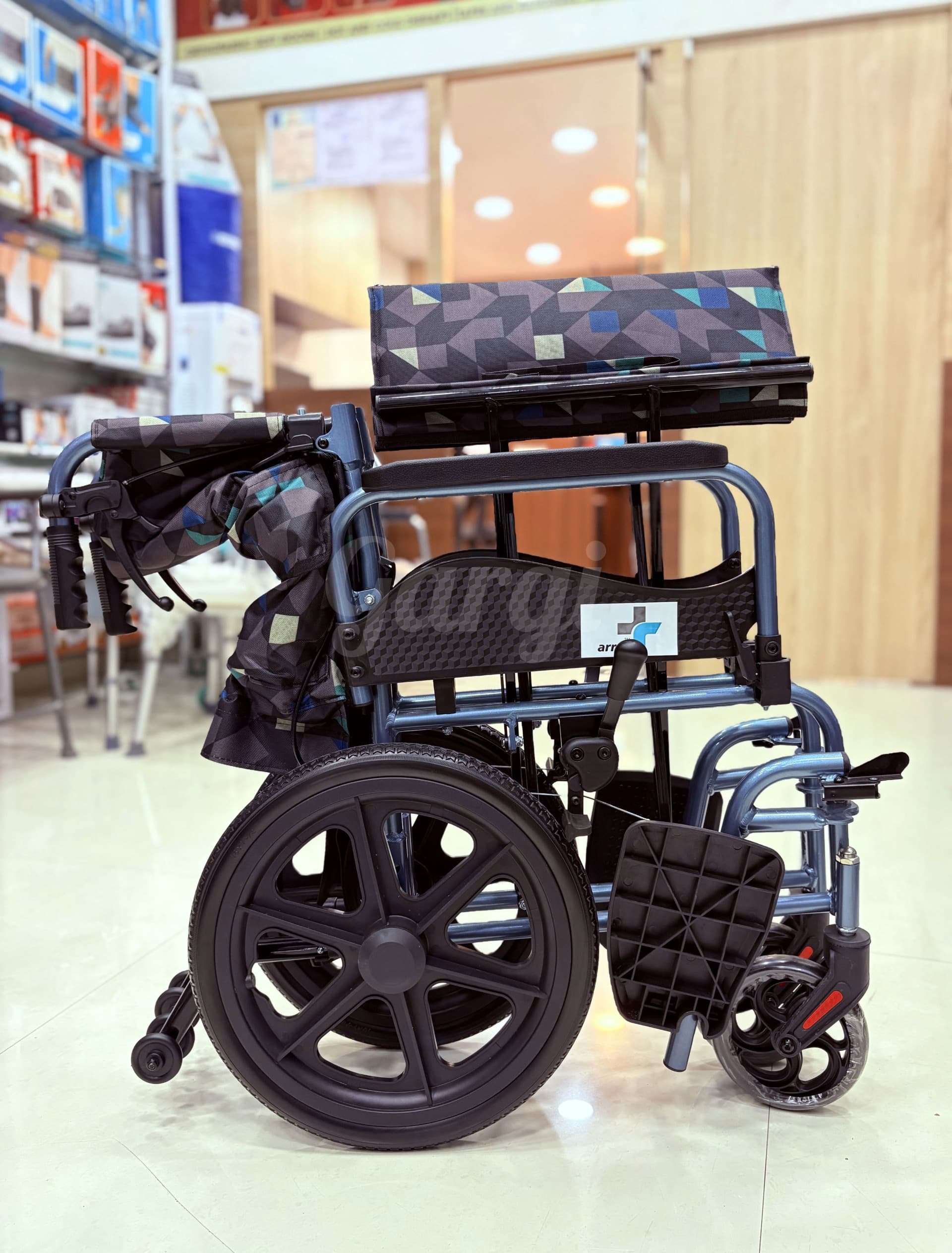 ARREX SKY Premium Aluminium Wheelchair thumbnail 2